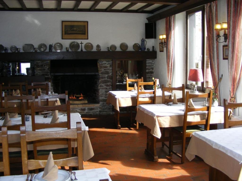 Auberge Le Vieux Moulin Bouillon Buitenkant foto