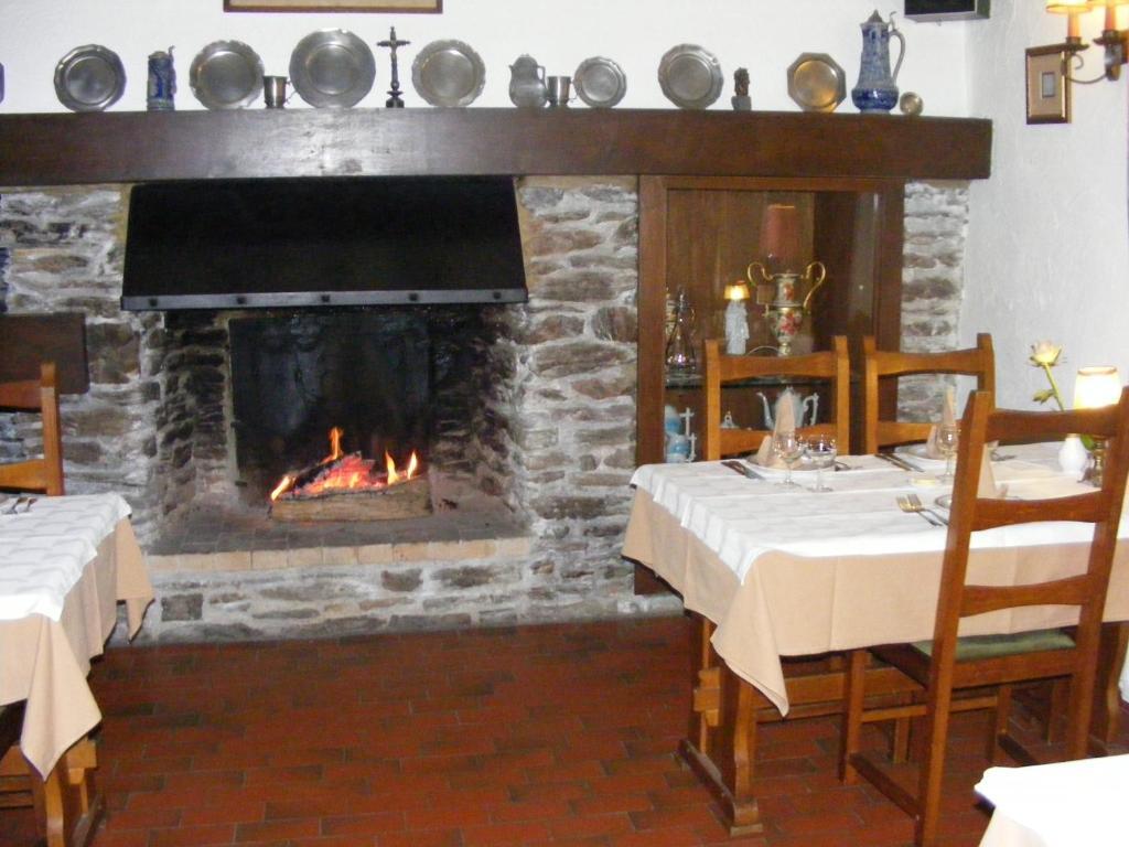 Auberge Le Vieux Moulin Bouillon Buitenkant foto